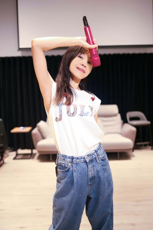 彭佳慧將攻小巨蛋 要歌迷認真聽不排除唱到超時 | 華視新聞