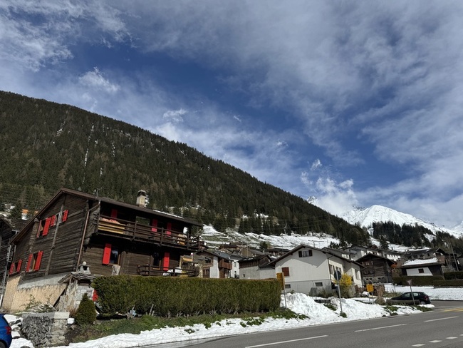 瑞士阿爾卑斯山永凍土崩塌  300人村落緊急撤離 | 華視新聞