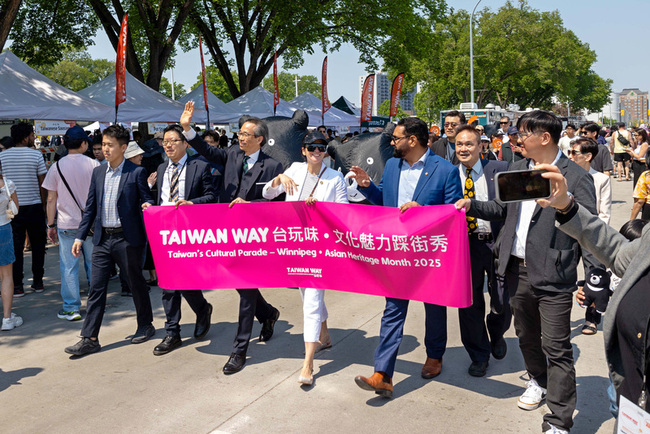 加拿大溫尼伯亞裔月 「台玩味文化館」展活力創意 | 華視新聞