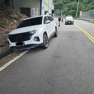 疑外籍人士駕車不慎傷及婦人  台中警調查釐清