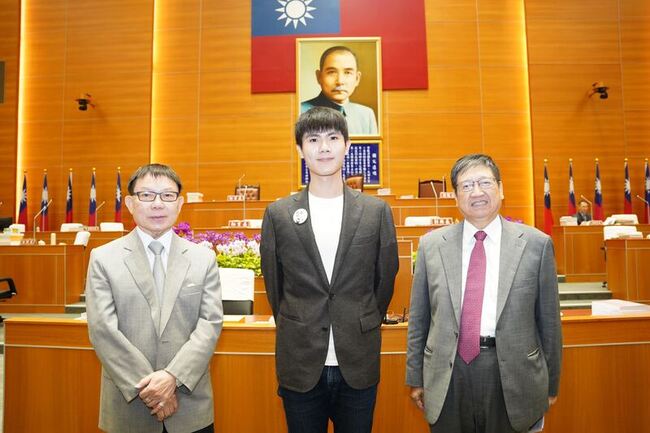 民代憂電動車消防設備不足 竹縣府將增購提升應變力 | 華視新聞