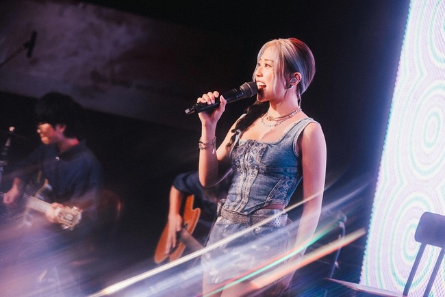 艾薇新專輯反思成長 邀粉絲從歌中感受到當大人 | 華視新聞