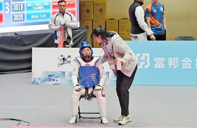 世壯運跆拳道何千金奪銅  羅嘉翎比媽媽緊張 | 華視新聞