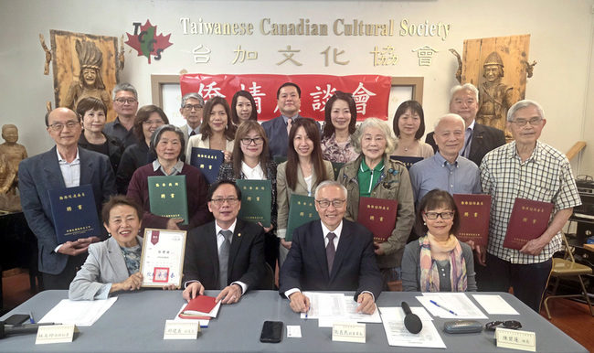 僑委會副委員長訪溫哥華 讚揚僑胞「水牛精神」 | 華視新聞