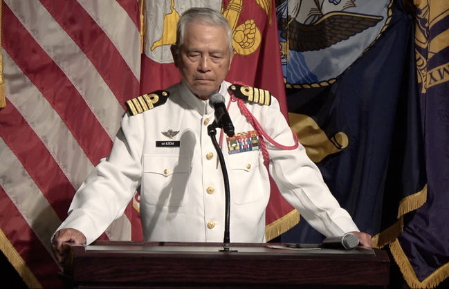 阿米塔吉追思會 前南越上校杜劍感念助3萬人急撤離 | 華視新聞