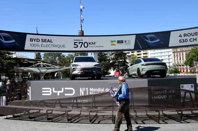 被暗指中國汽車業「恆大」 比亞迪反擊揚言提告 | 華視新聞