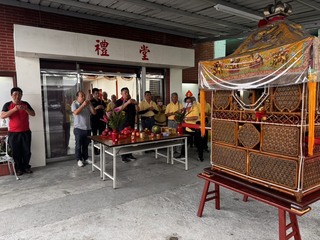 請乩童作法、貼符挨批 吉安警分局稱祈福工作順利