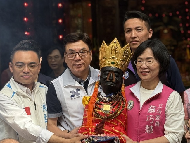 淡水清水祖師遶境活動 蓬萊老祖巡安大小巷道 | 華視新聞