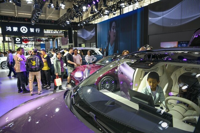 反對車企價格戰 人民日報：會埋下深層次隱患 | 華視新聞