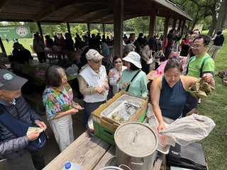 大華府慶端午 台僑啃粽子「彷彿離家更近一點」