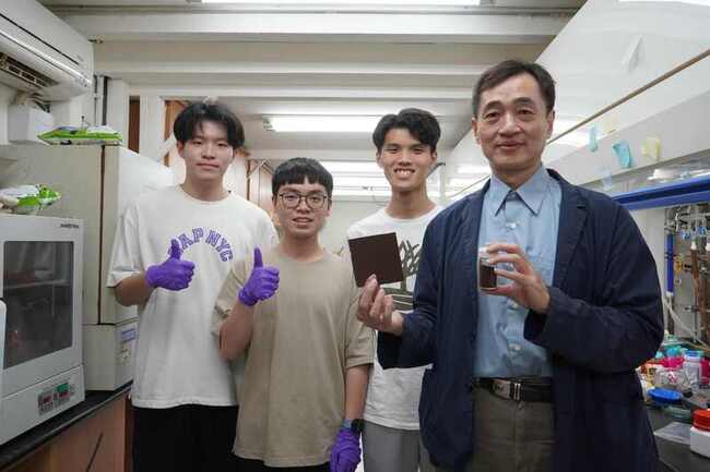 廢棄物再利用  台科大讓咖啡渣變身環保隔音建材 | 華視新聞