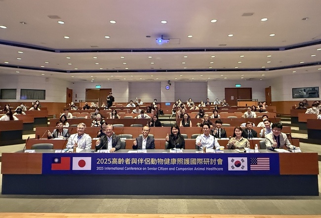 AI時代 調查：飼主照護寵物使用智能用品增多 | 華視新聞