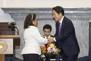 總統：民主和平繁榮3支柱 深化馬紹爾夥伴關係