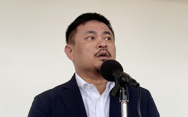 勞動基金虧損 洪申翰：規模上兆 勞工不用擔心 | 華視新聞