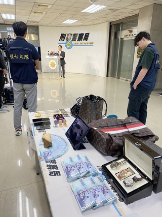 銀行員勾結詐團辦人頭戶 刑事局溯源逮主謀送辦