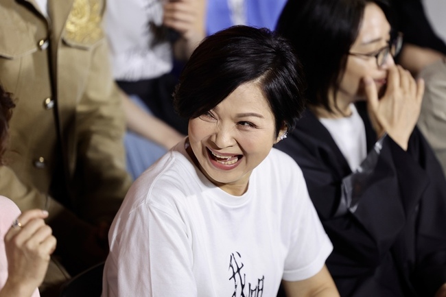 楊貴媚「與惡II」演活政治人物  喊話期待被罵 | 華視新聞