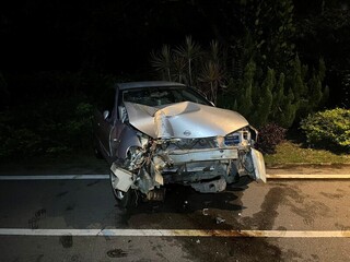 金門車撞路燈桿酒測超標男自稱乘客  警查駕駛人