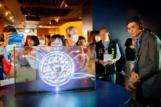 眾神降臨故宮  數位沉浸體會信仰形塑文化與生活