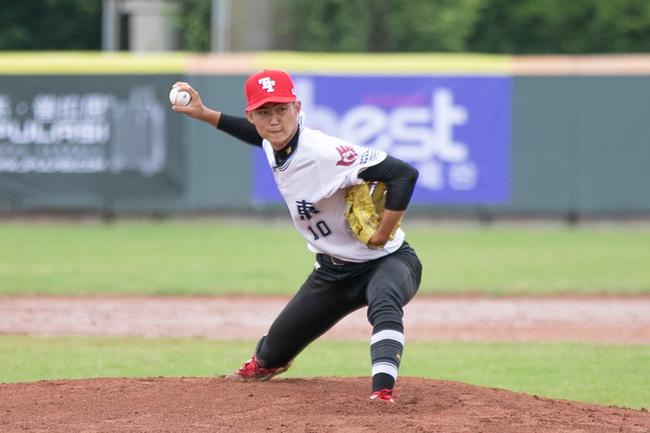 玉山盃青棒賽開打 陳世展好投助台東擊退花蓮 | 華視新聞