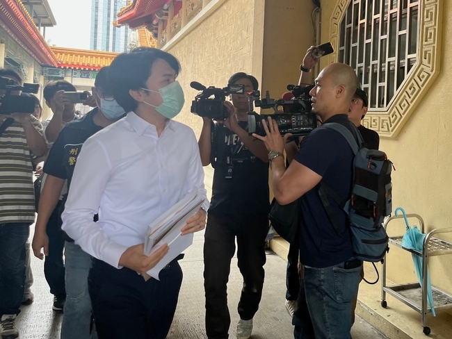 新北三峽車禍肇事翁解剖釐清死因  遺體發還家屬 | 華視新聞