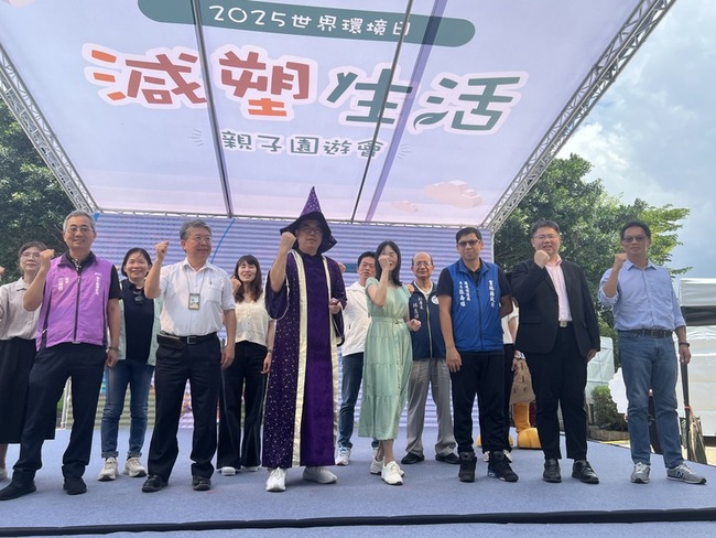 盧秀燕提用肺發電  彭啓明：嚴密監控在地空氣品質 | 華視新聞