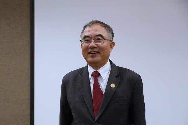 學習歷程爭議遭取消錄取 台大校長籲給空間反省 | 華視新聞