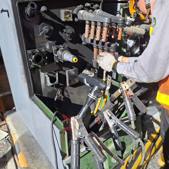 變壓器故障 高雄左營逾千戶停電已修復 | 華視新聞