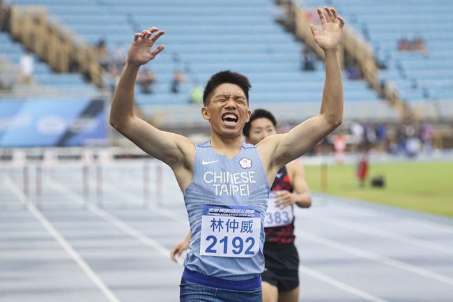 台灣國際田徑公開賽 林仲威400跨欄奪冠創個人最佳 | 華視新聞