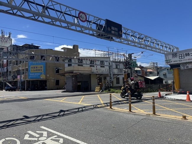 危險平交道改善移出前瞻計畫 徐榛蔚將北上陳情 | 華視新聞