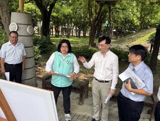 王美惠邀內政部考察嘉市 董建宏允支持道路建設