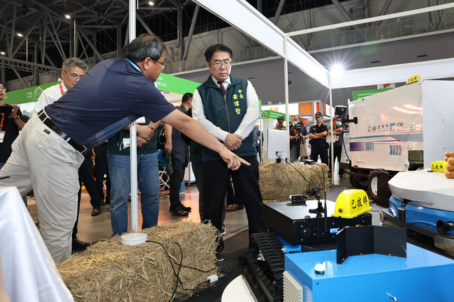 黃偉哲參觀亞太農業技術展 盼吸引更多農業科技活動 | 華視新聞