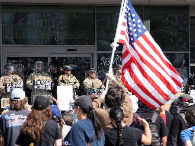 川普打擊非法移民引爆示威 美學者：他們不是罪犯 | 華視新聞