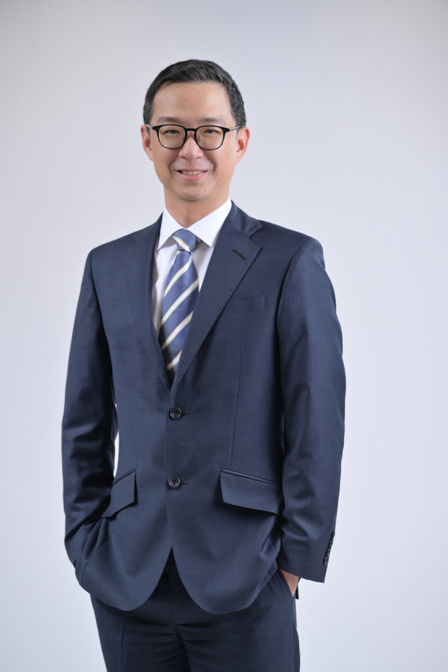 國泰金啟動第三代接班 蔡宏圖長子蔡宗翰出任副董事長 | 華視新聞