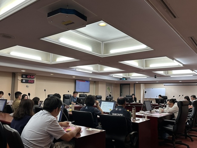 議員指里鄰建設服務經費不足 北市：已規劃提高 | 華視新聞