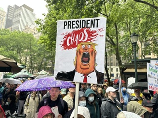 紐約無王日示威  反川普口號震天