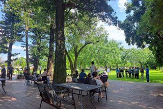 台南水道博物館打造林蔭涼道 學生樂團演出添詩意