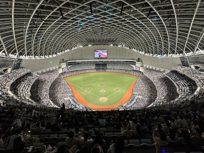 悍將台北大巨蛋4戰逾9.5萬人次入場 收入破8千萬元 | 華視新聞