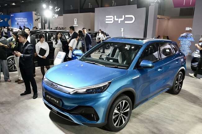 金融時報：中國逾3成車企流動負債超過流動資產 | 華視新聞