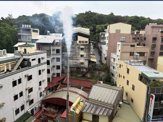 彰化市某寺廟燒金紙遭投訴 環保局勸導廟方減量