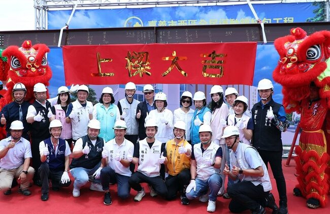 嘉義市西區全民運動館上梁 預計115年9月營運 | 華視新聞