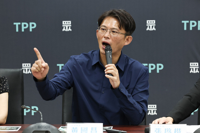 是否出席總統府國安簡報  黃國昌下午記者會說明 | 華視新聞