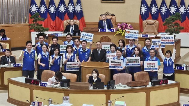 照顧2萬多名鄰長  侯友宜：115年納團體意外險 | 華視新聞