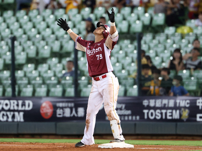 林智平3安猛打賞敲超前安 桃猿賞兄弟3連敗 | 華視新聞