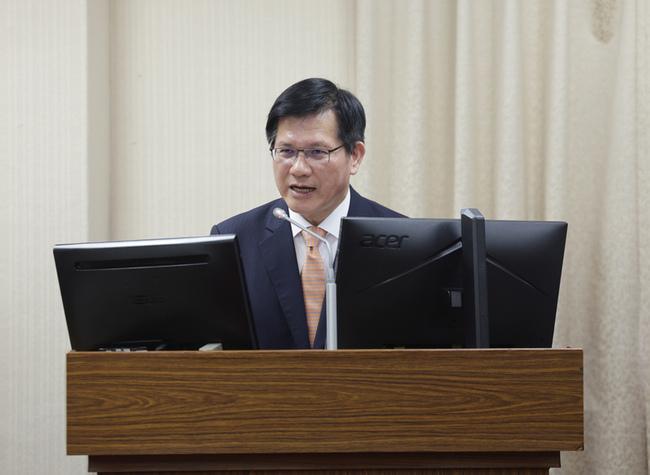 美擬重啟學生簽證面試 林佳龍證實AIT已告知 | 華視新聞