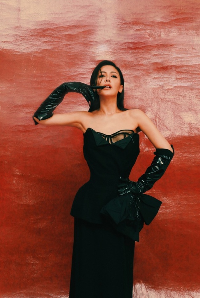 艾怡良無預警發Demo概念輯 收3標誌性作品想念當時 | 華視新聞