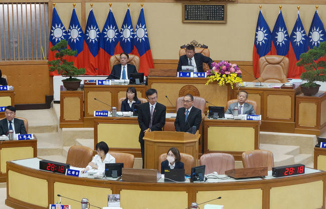 議員指中和生搶讀永和、福和國中 憂影響在地生 | 華視新聞