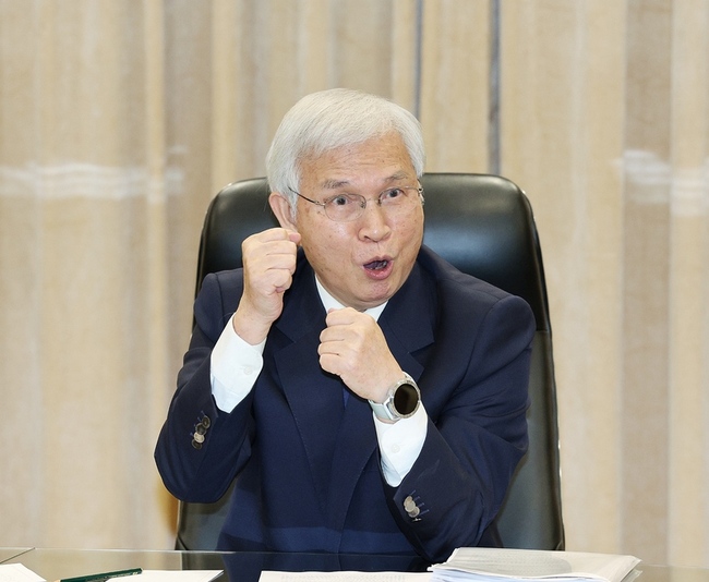 楊金龍：就算降息 仍緊盯房市確保抑制措施有效 | 華視新聞