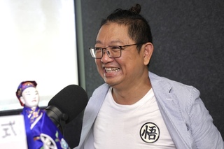 傳統布袋戲突破 黃僑偉演繹「葉不凡」不說話也動人