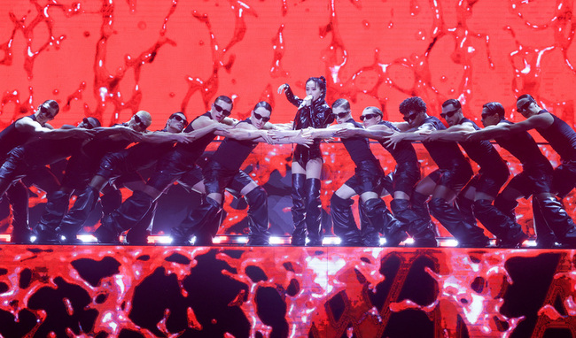 蔡依林hito頒獎震撼演出 12月開唱大巨蛋驚喜曝光 | 華視新聞