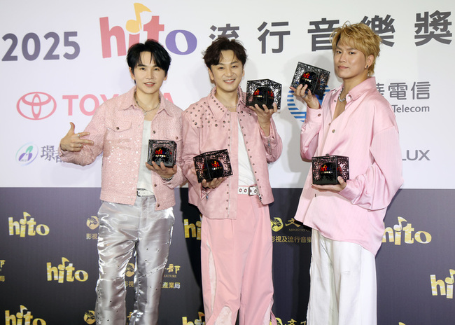 Energy風光奪hito 5獎 坤達、Toro因故缺席領獎 | 華視新聞